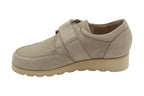Scarpa Elite Tomasi Store Caterina in nabuck color ghiaccio con chiusura a strappo e calzata ampia XL
